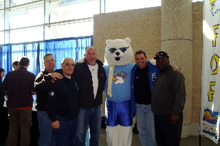 http://www.gsleoa.com/get_upload.php?name=32d66fbdfada6548e4103a23e3f06d95.jpg